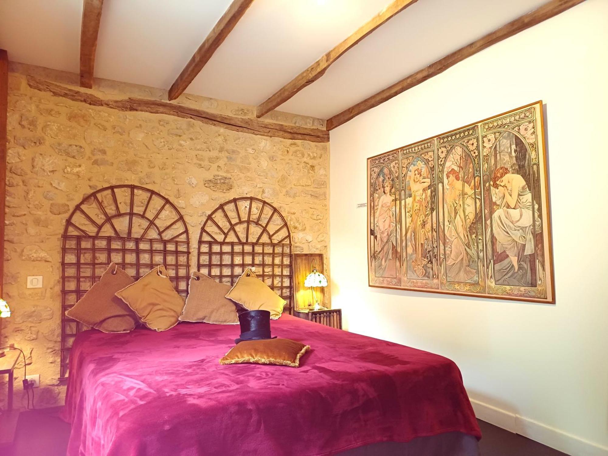 Au Pied Du Chateau - 5 A 11 Personnes - Baignade-Canoe-Piste Cyclable A 100 M Castelnaud-la-Chapelle Exterior foto