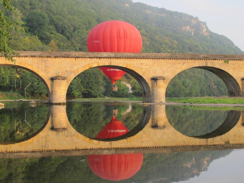 Au Pied Du Chateau - 5 A 11 Personnes - Baignade-Canoe-Piste Cyclable A 100 M Castelnaud-la-Chapelle Exterior foto